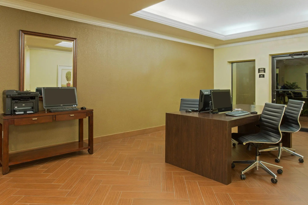 Staybridge Suites Orlando South by IHG