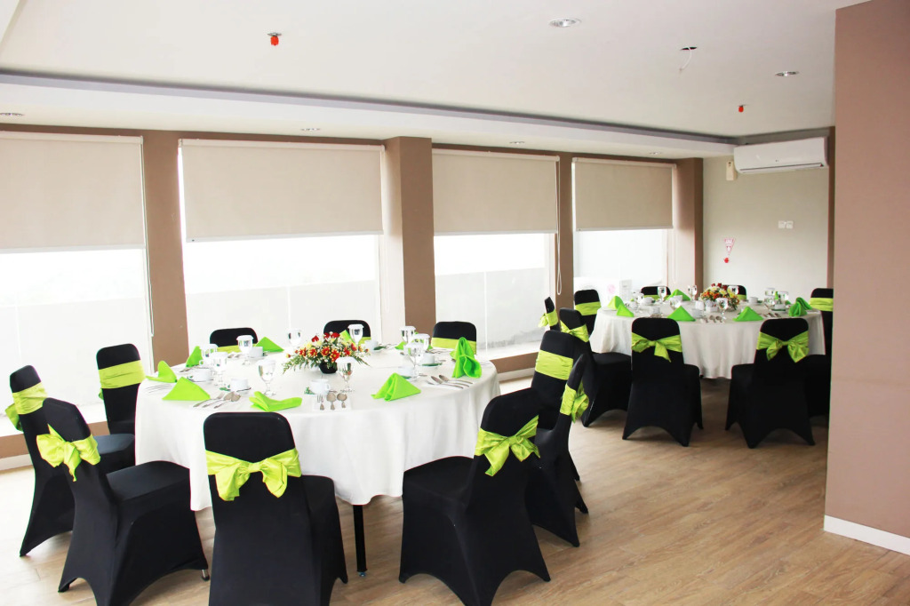 Loji Hotel