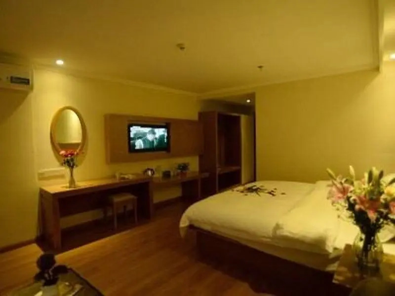 GreenTree Inn Yunnan Lijiang Qixing Street Express Hotel