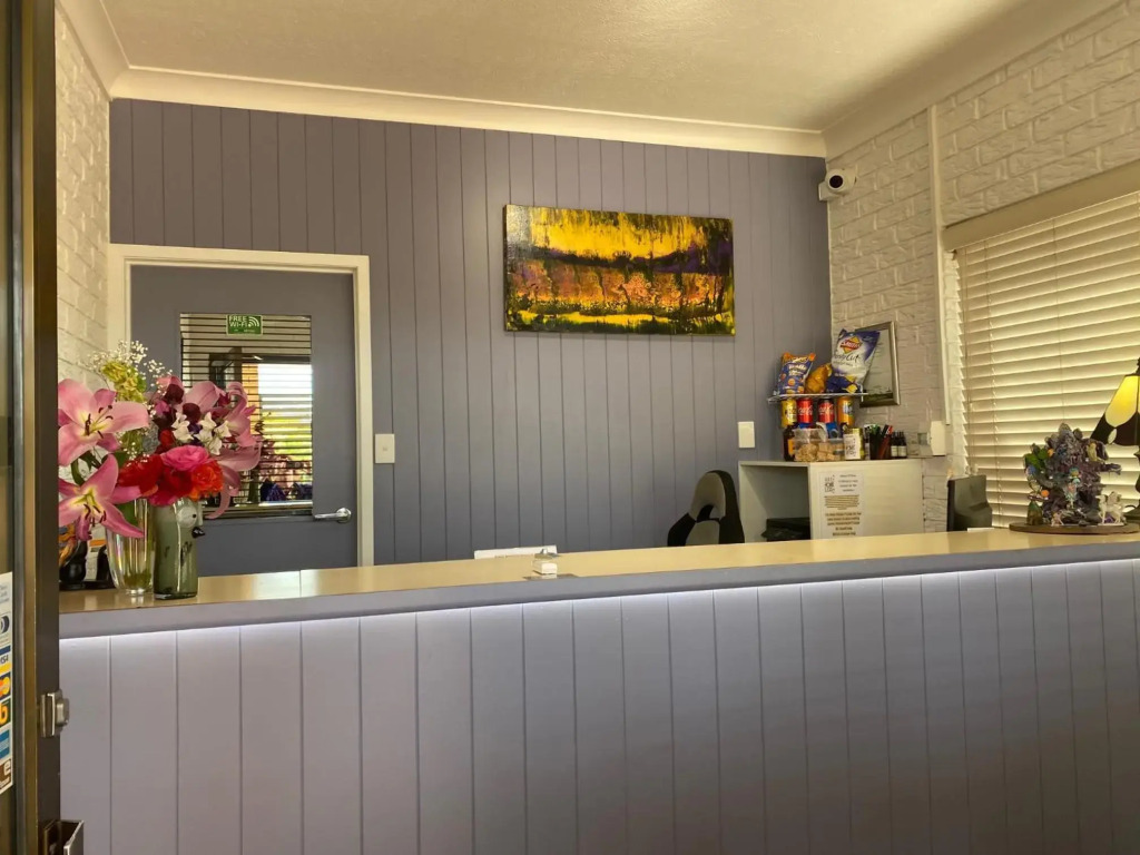 Sunray Motor Inn