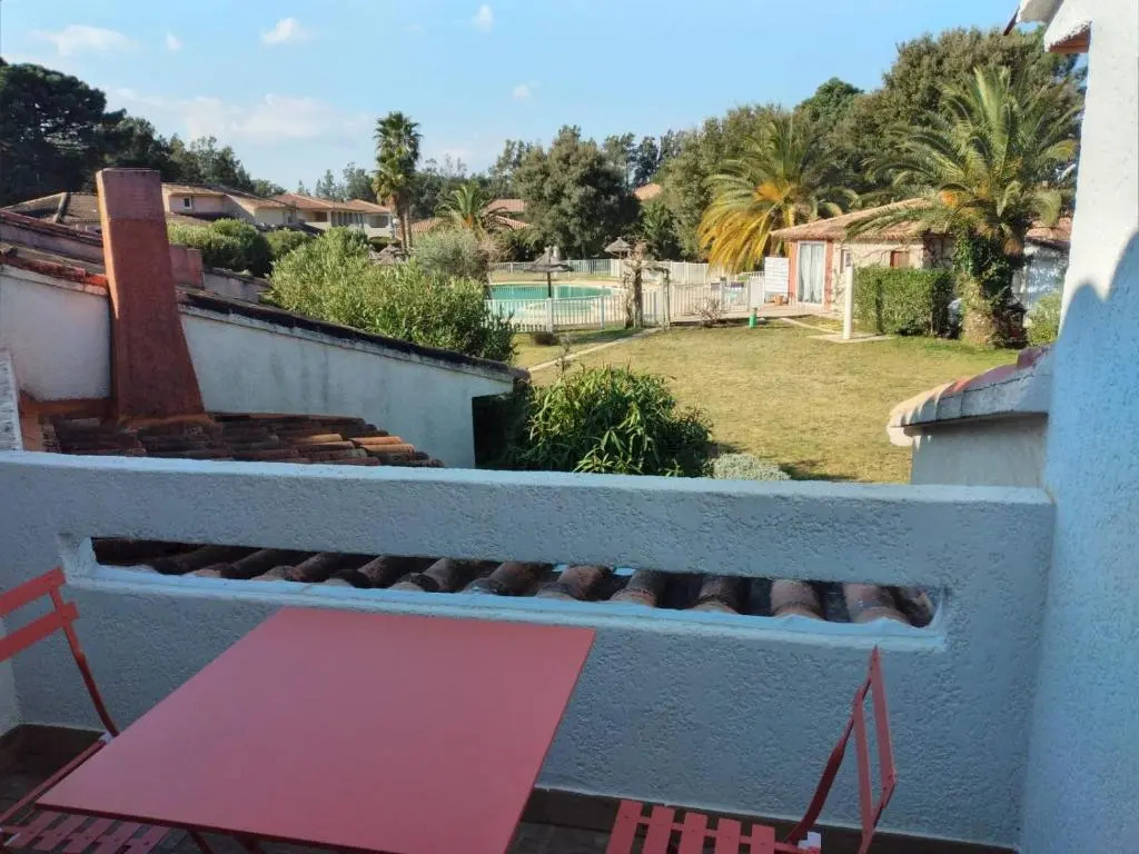 Location T2 dans résidence avec piscine PORTO-VECCHIO