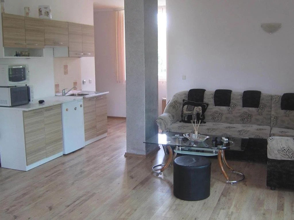 Global Ville Apartcomplex