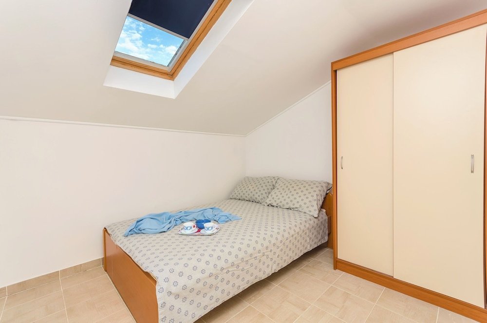 Apartments Maris
