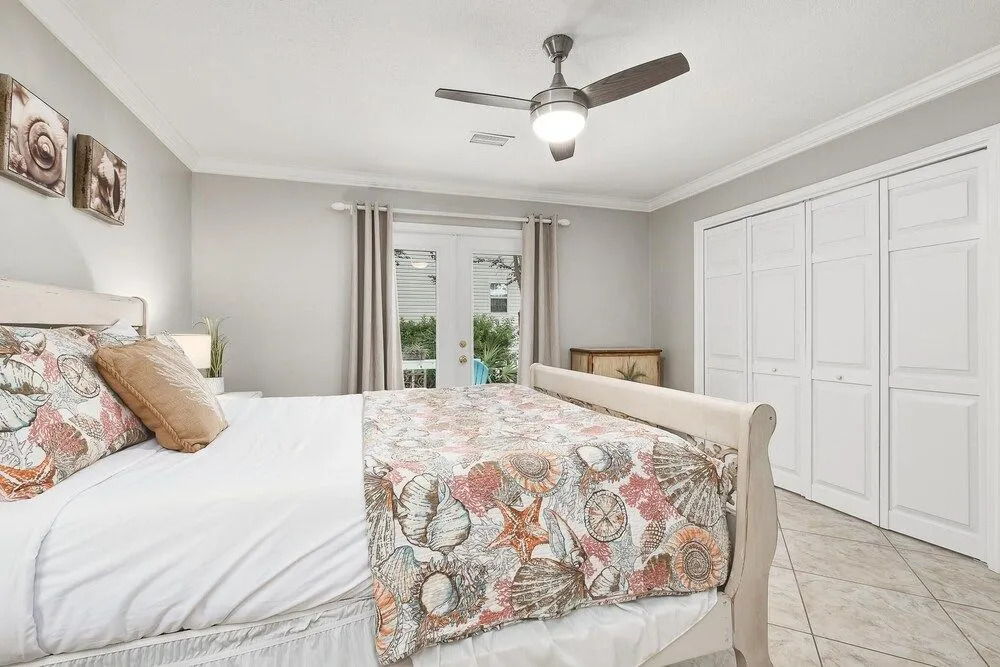 Cottages of Crystal Beach Sea La Vie