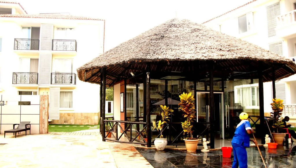 Dream Glory Hotel
