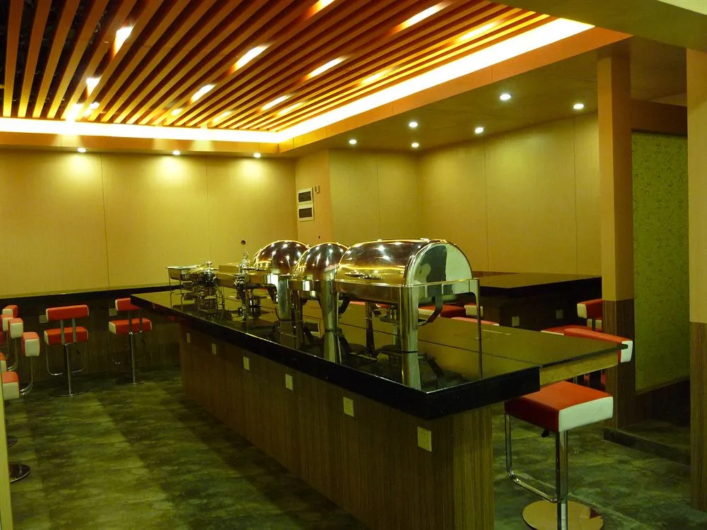 Super 8 Hotel (Guangzhou Railway Station)