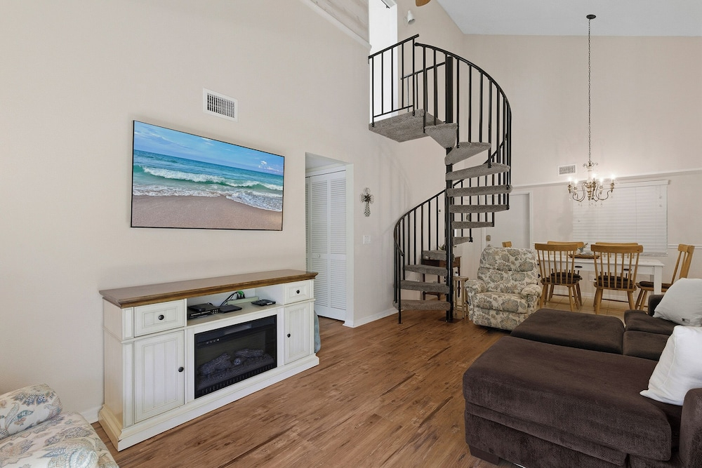Sea Woods Villa 277