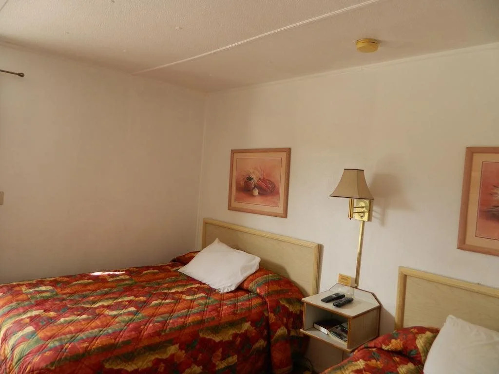 Marine Motel