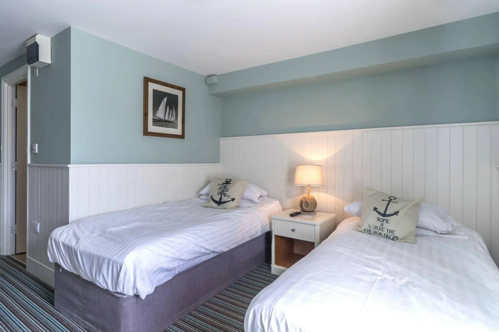 The Clarendon Hotel