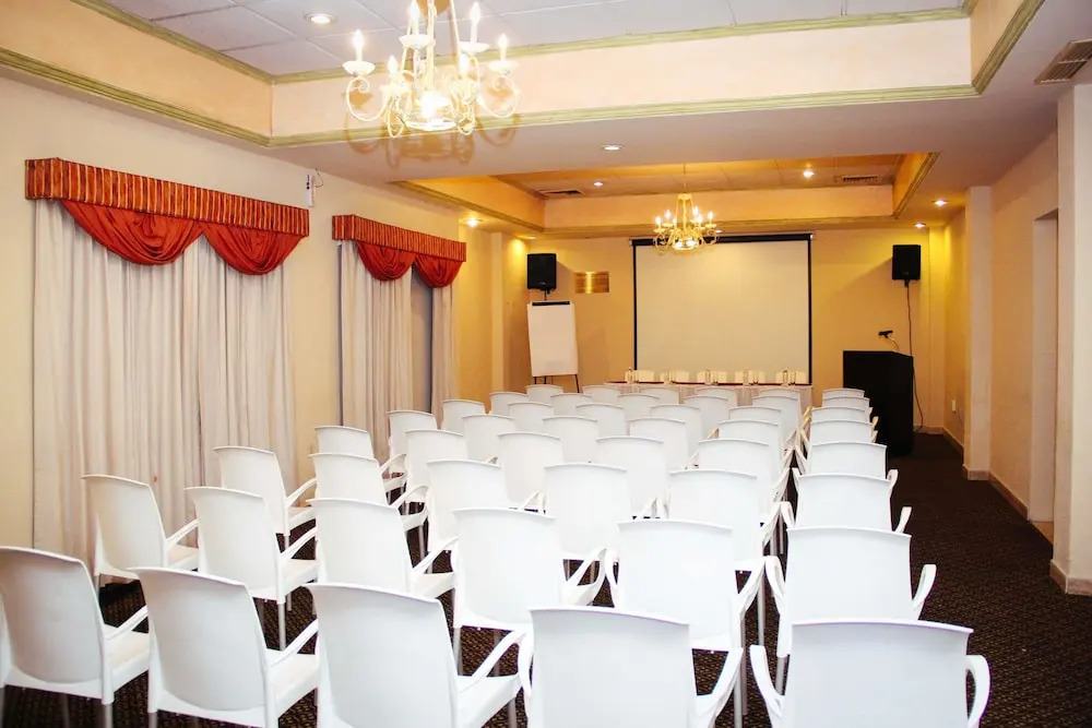 SureStay Hotel by Best Western Palmareca