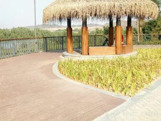 Huizhou Mangrove Bay Binhaishan Lake View Center Apartment