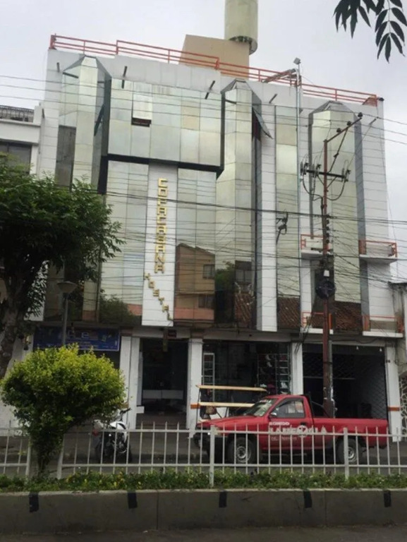 Copacabana Hostal