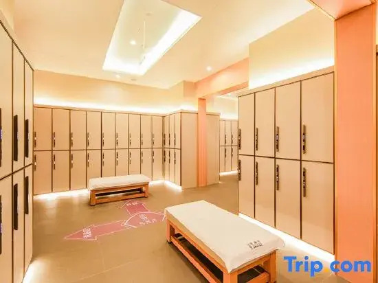 Guanlan Yue Hot Spring Holiday Hotel