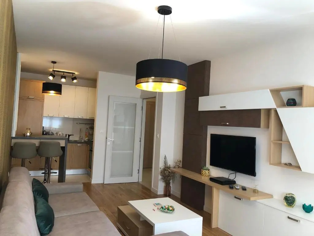 White Home apartment 3