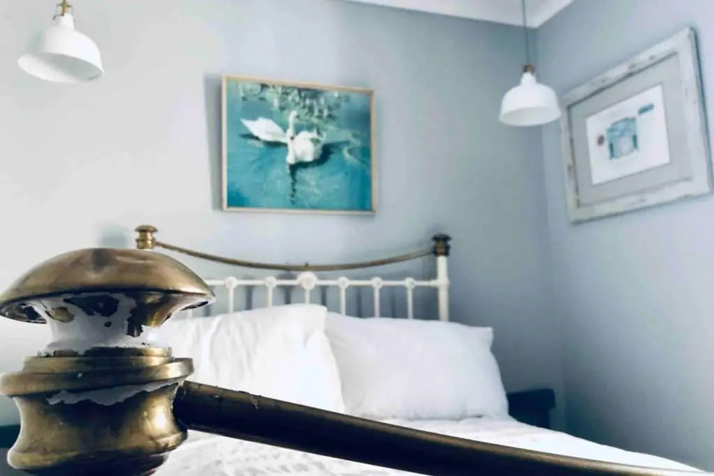 Seaside Escape - gorgeous 2 bed apartment in St-Leonards-on-Sea
