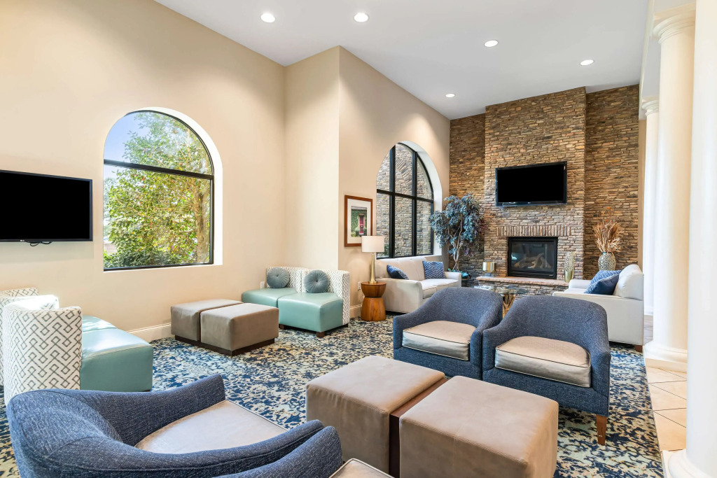 Best Western PLUS Westgate Inn and Suites