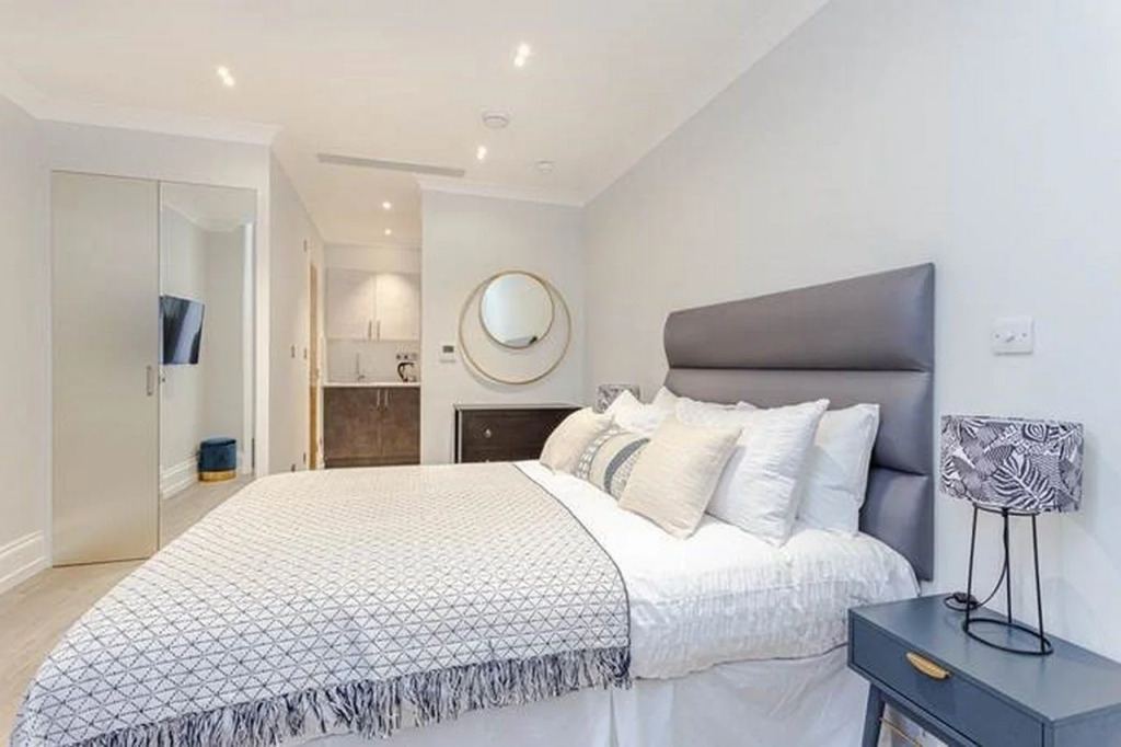 Cleveland Residences Kensington