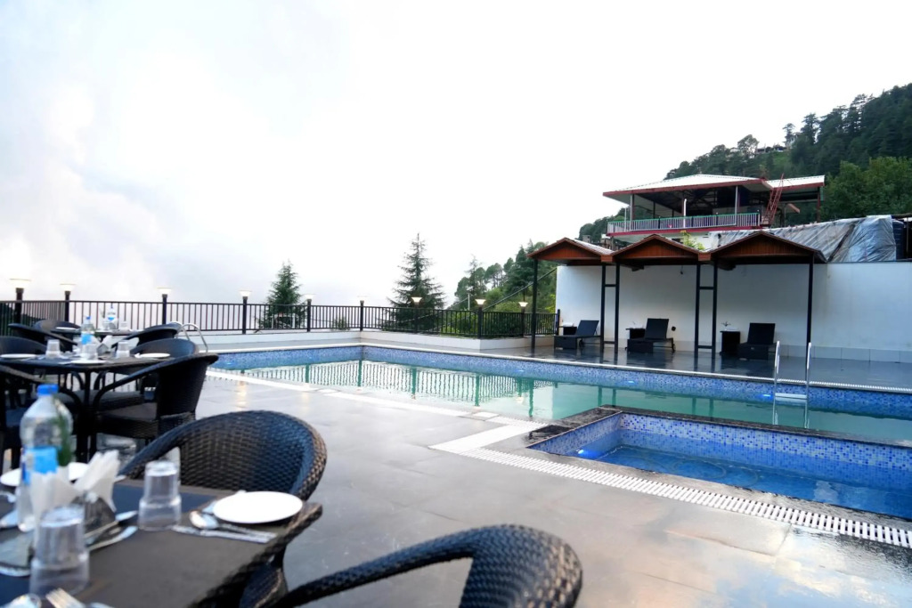 OYO 12079 Hotel Manu Vinod