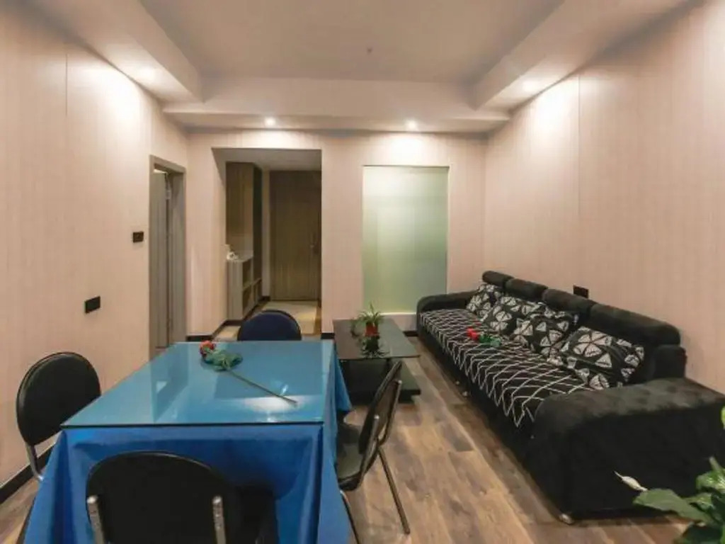GreenTree Inn Wuxi Huishan District Taihu Huanle Garden Qianqiao Express Hotel