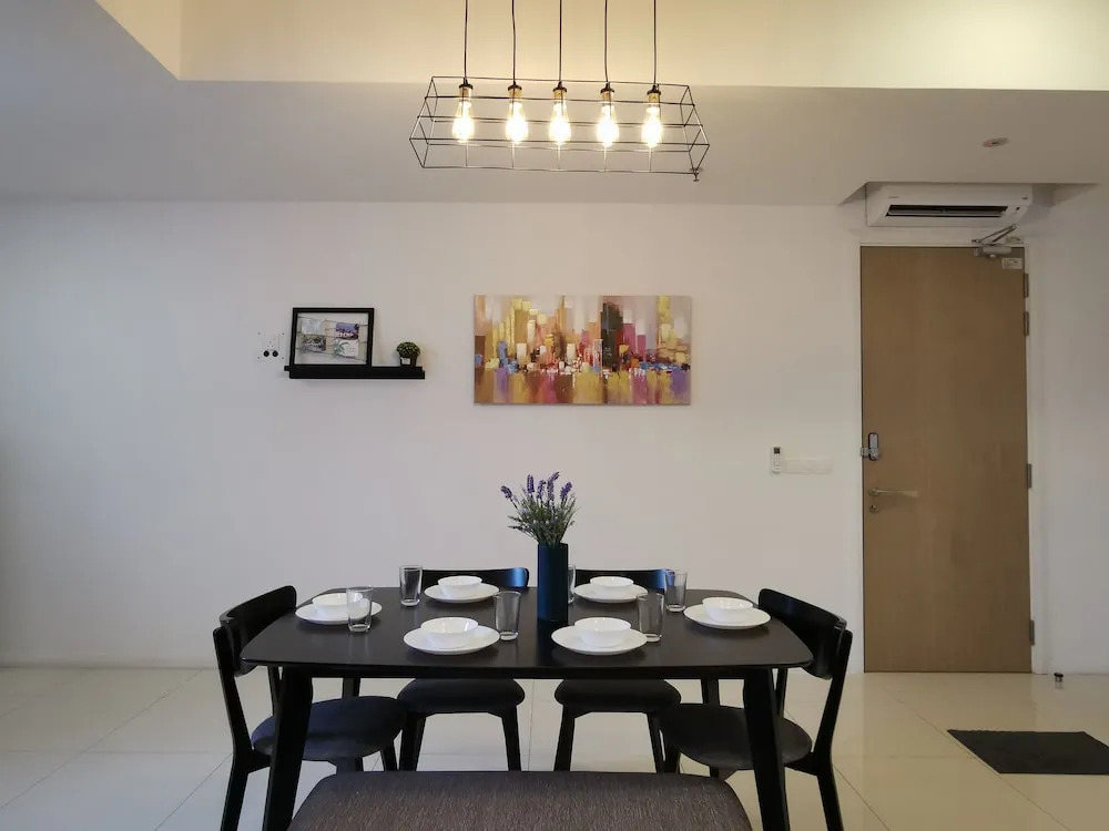Eminent Suite at ICON City