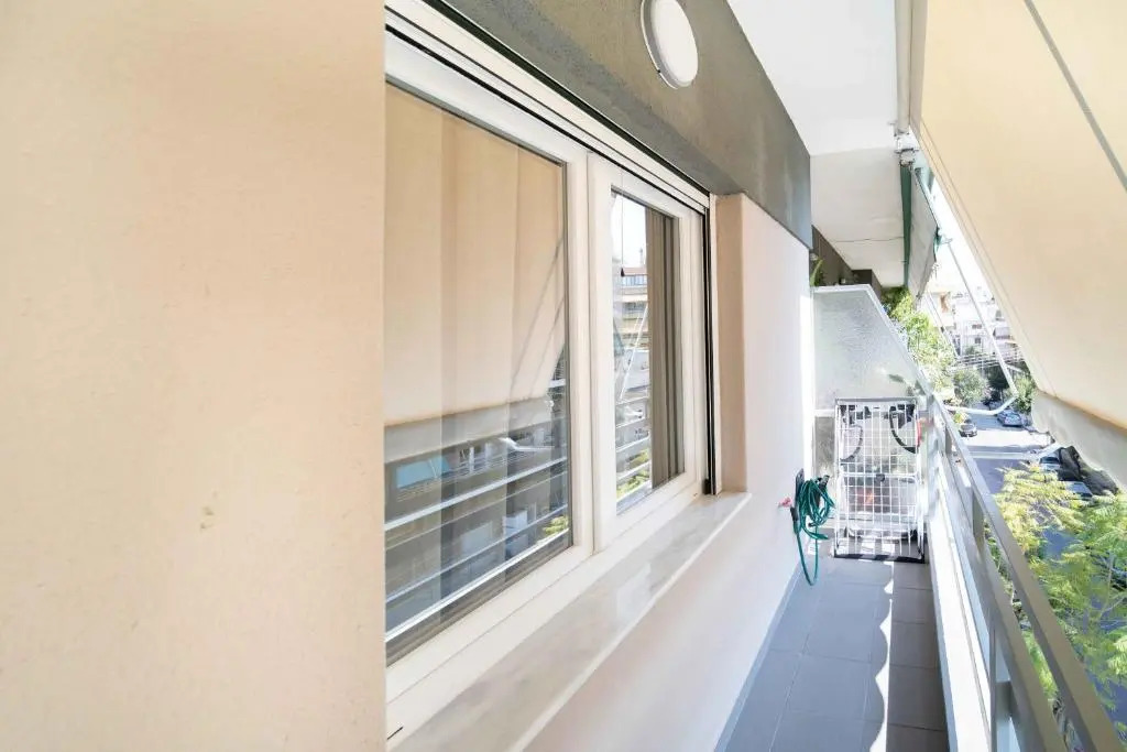 Suites 05-06 - Smart Cozy Suites - Large 2 bedroom, near Athens and metro