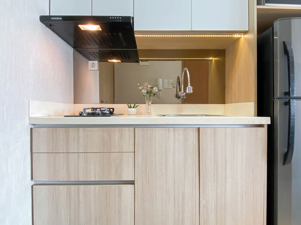 Cozy And Pleasant Living Studio At Apartment Oasis Cikarang
