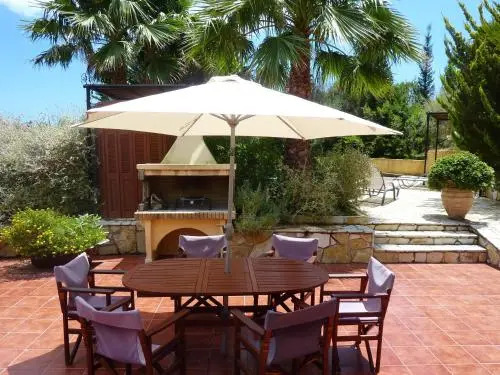 VIlla Alionas