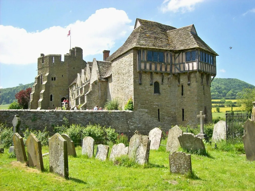 Milebrook House