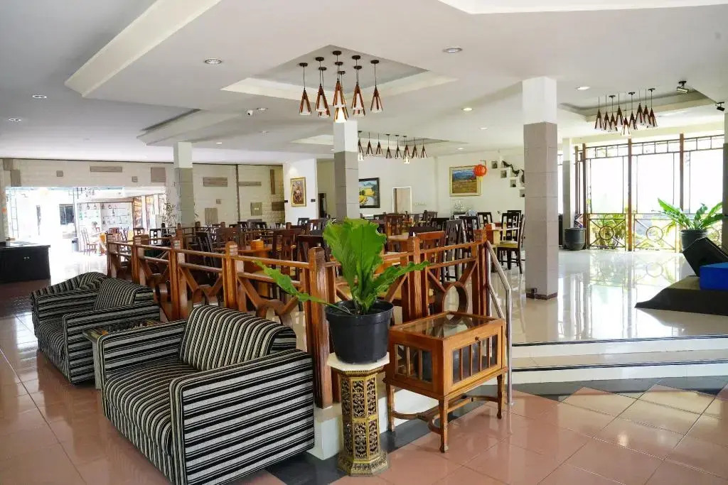 Hotel Metropole