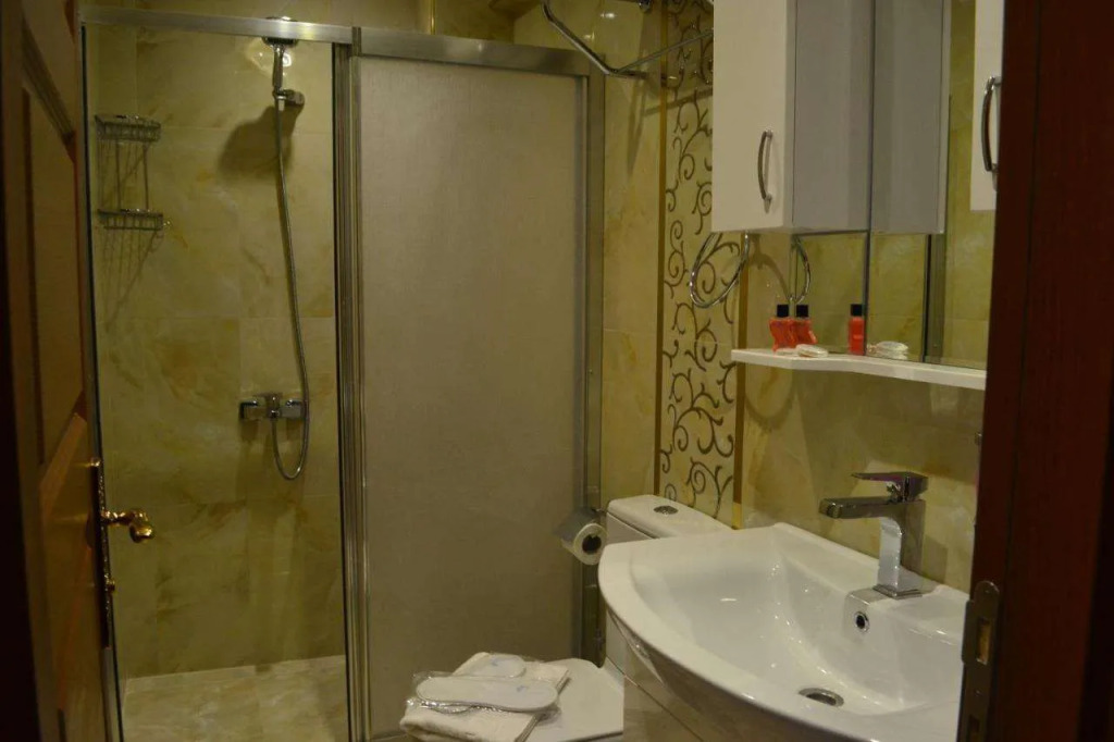 Taksim Peradise Hotel