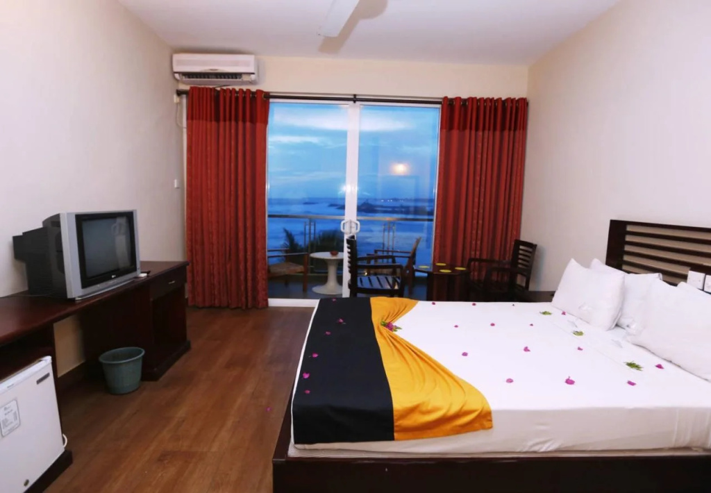 Hikkaduwa Beach Hotel