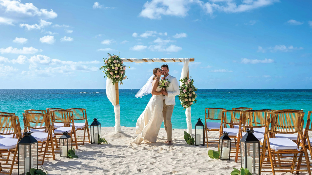 Zemi Beach House, LXR Hotels & Resorts