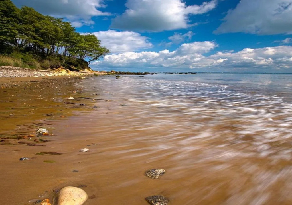 Priory Bay Hotel, Golf & Beach Club