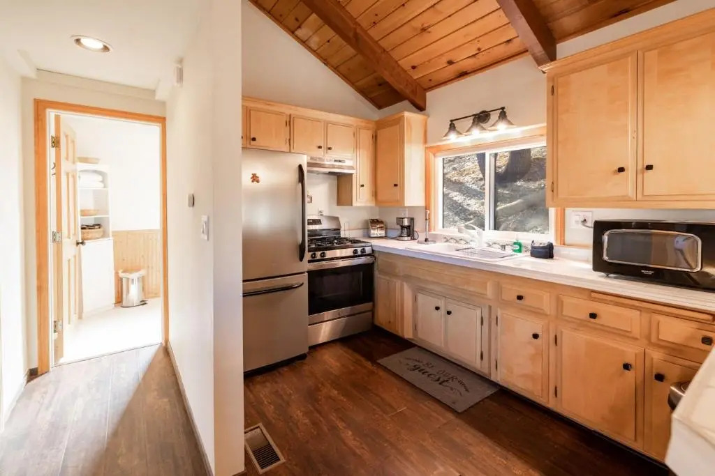 Black Oak Cabin #1977 by Big Bear Vacations