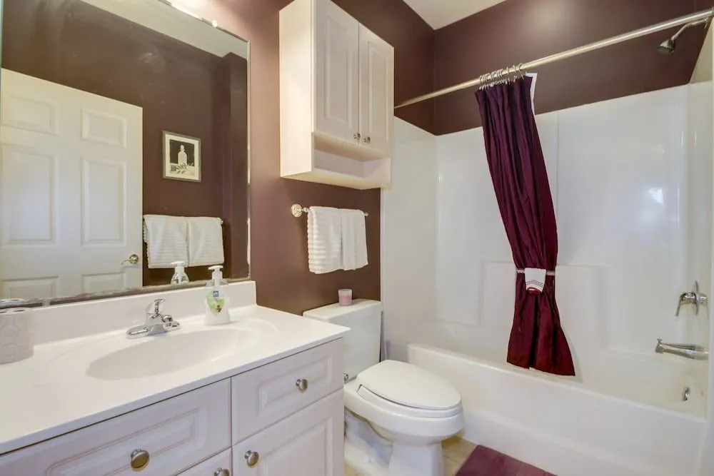 4809 Luster Leaf Circle Magnolia Pointe 202 2br 2ba 2 Bedroom Condo by RedAwning