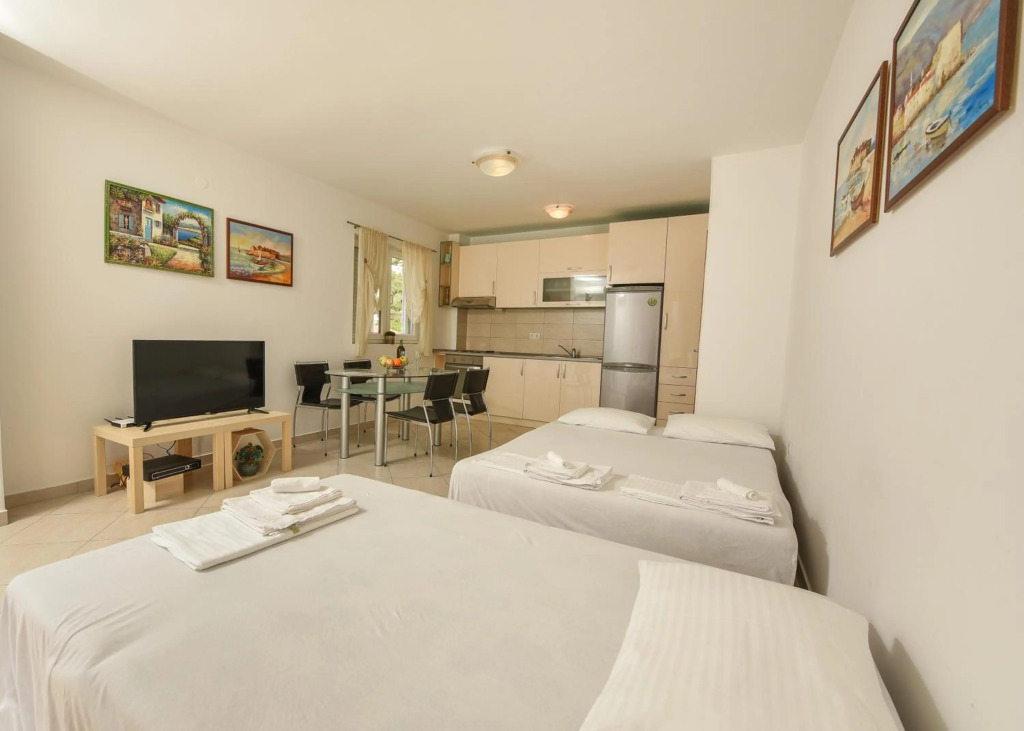 Sea Point II ApartmentsTivat