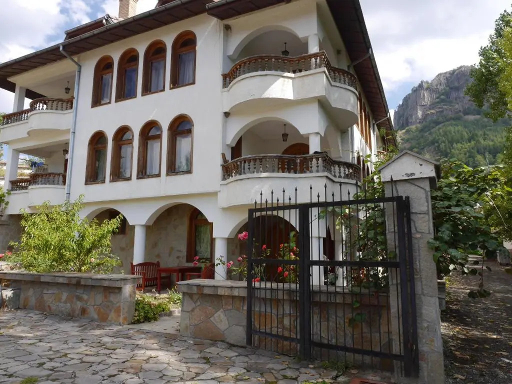 Family Hotel Silver