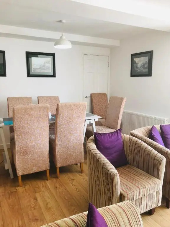 Runnacleave Court, apartment 2