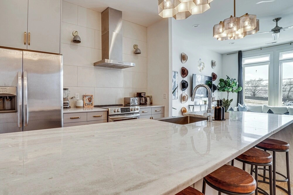 Rooftop Deck! Centrally Located Nashville Townhome