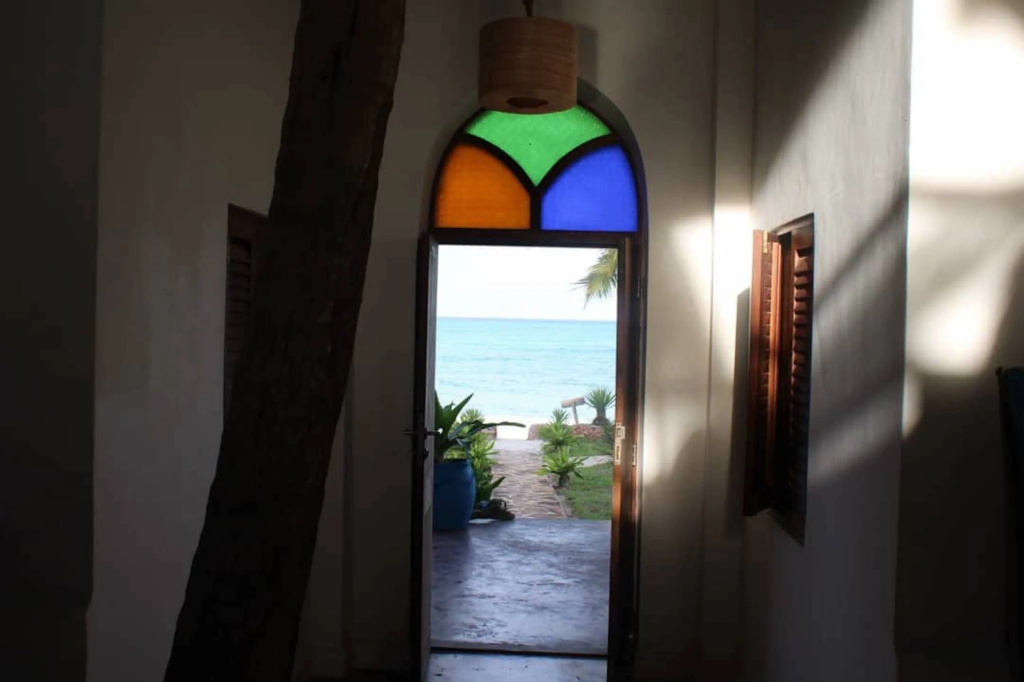 Beach House Michamvi