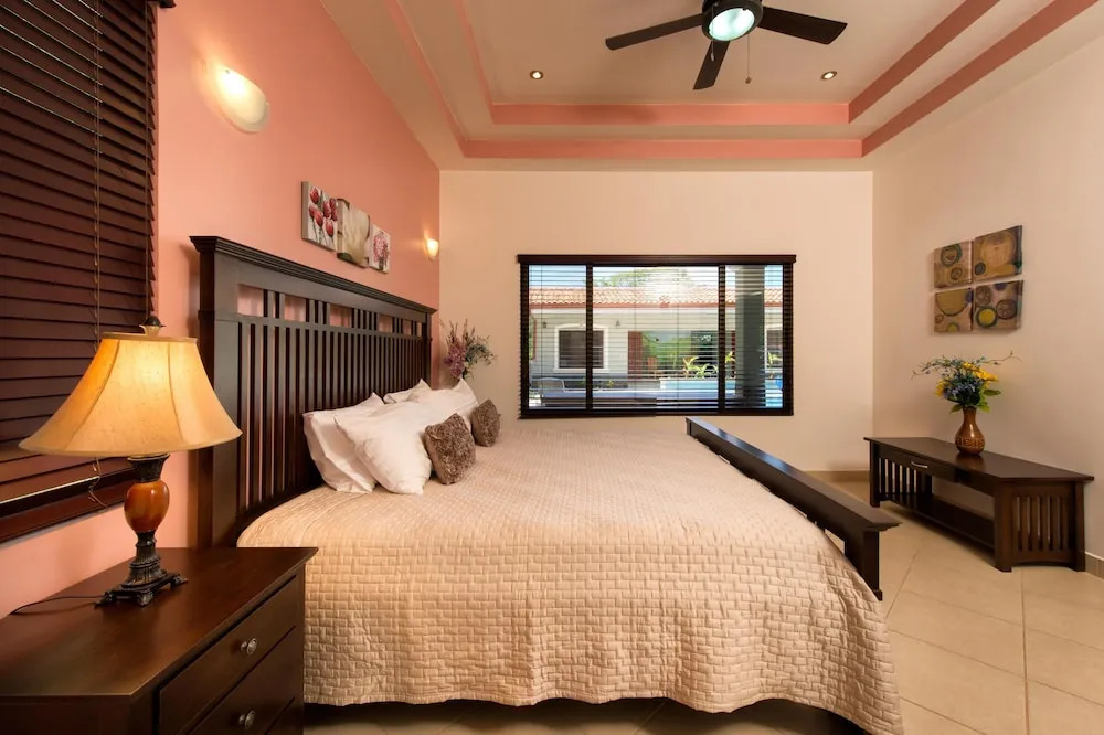 Brand-new 4BD Home With Pool - Ideal for Families