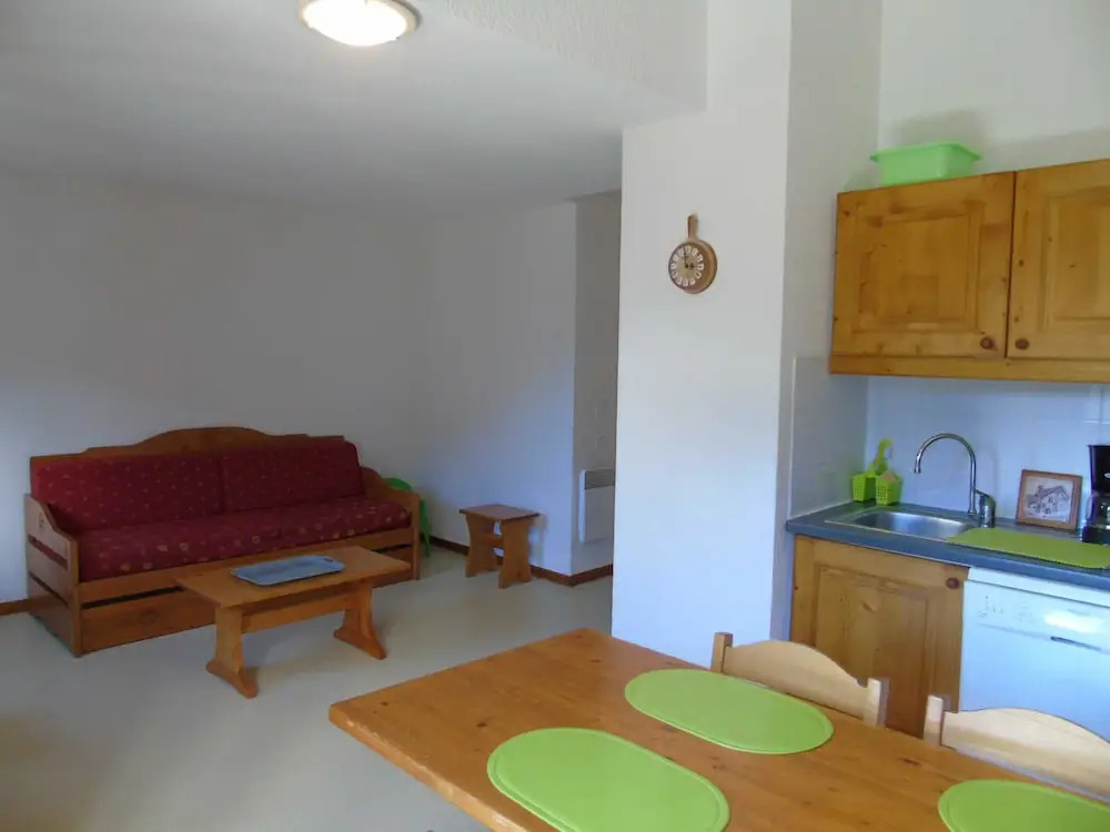Lou Services Apartment I34 LSI 001