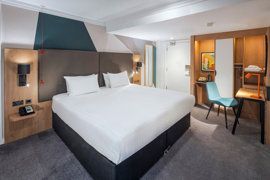 Holiday Inn Gloucester - Cheltenham by IHG