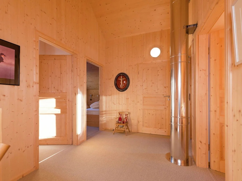 Mountain Chalet in the Lap of Luxury with Whirlpool in Hohentauern