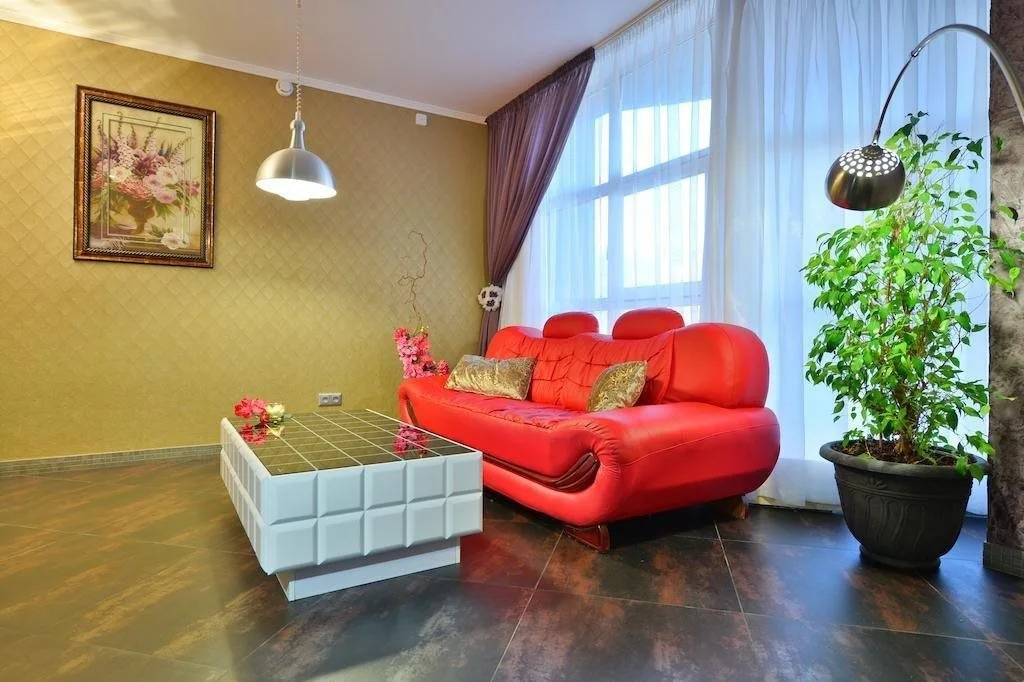 X O Hotel