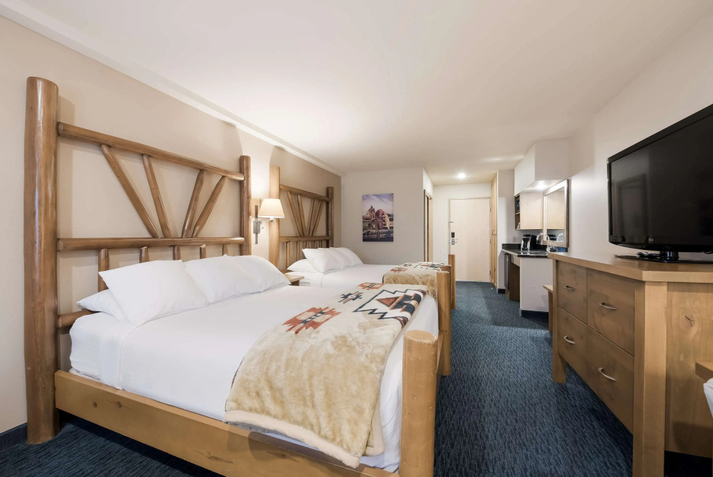 Best Western Plus Kentwood Lodge