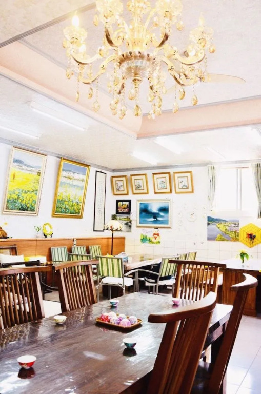 Art Paris Villa