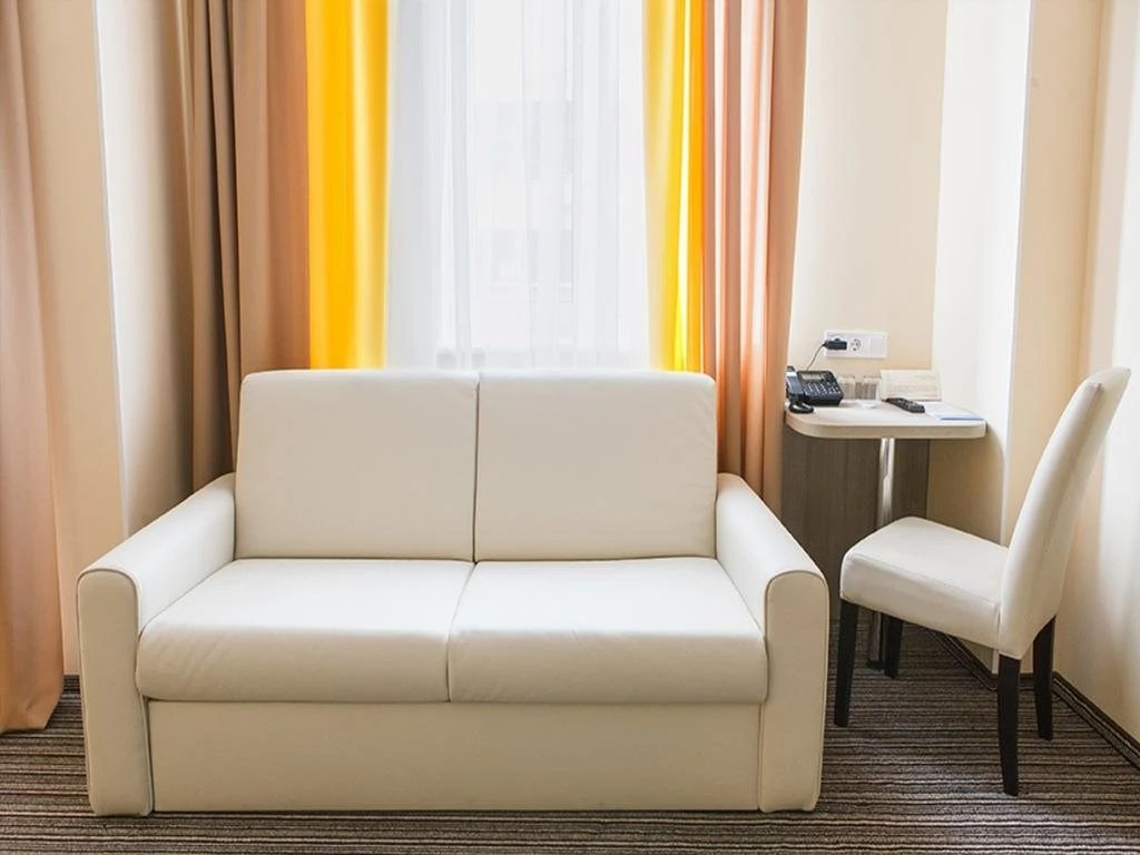 Raziotel Kyiv Yamska