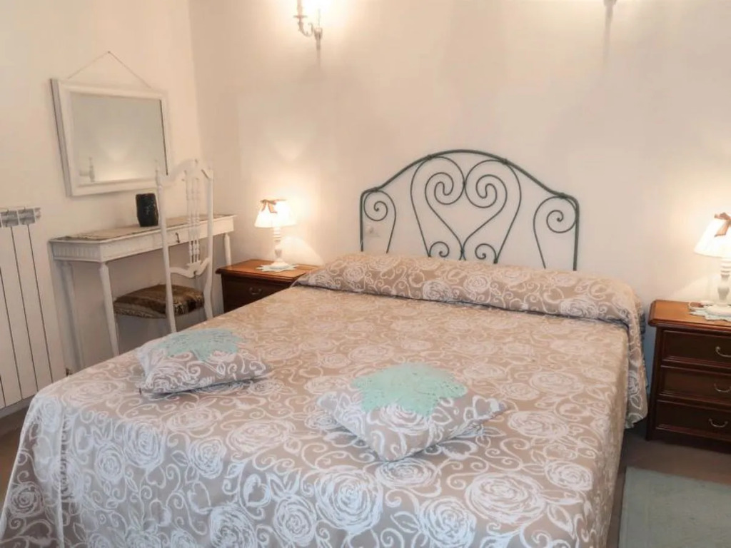 House Reanna Apricale