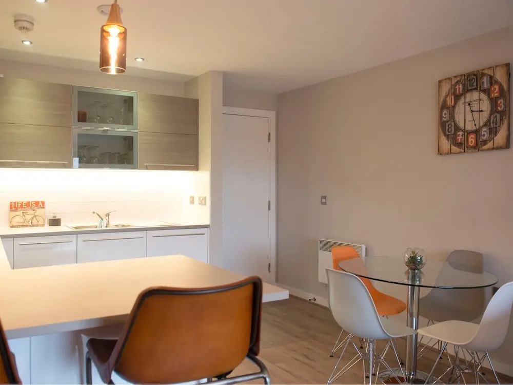 Lancaster City Apartment